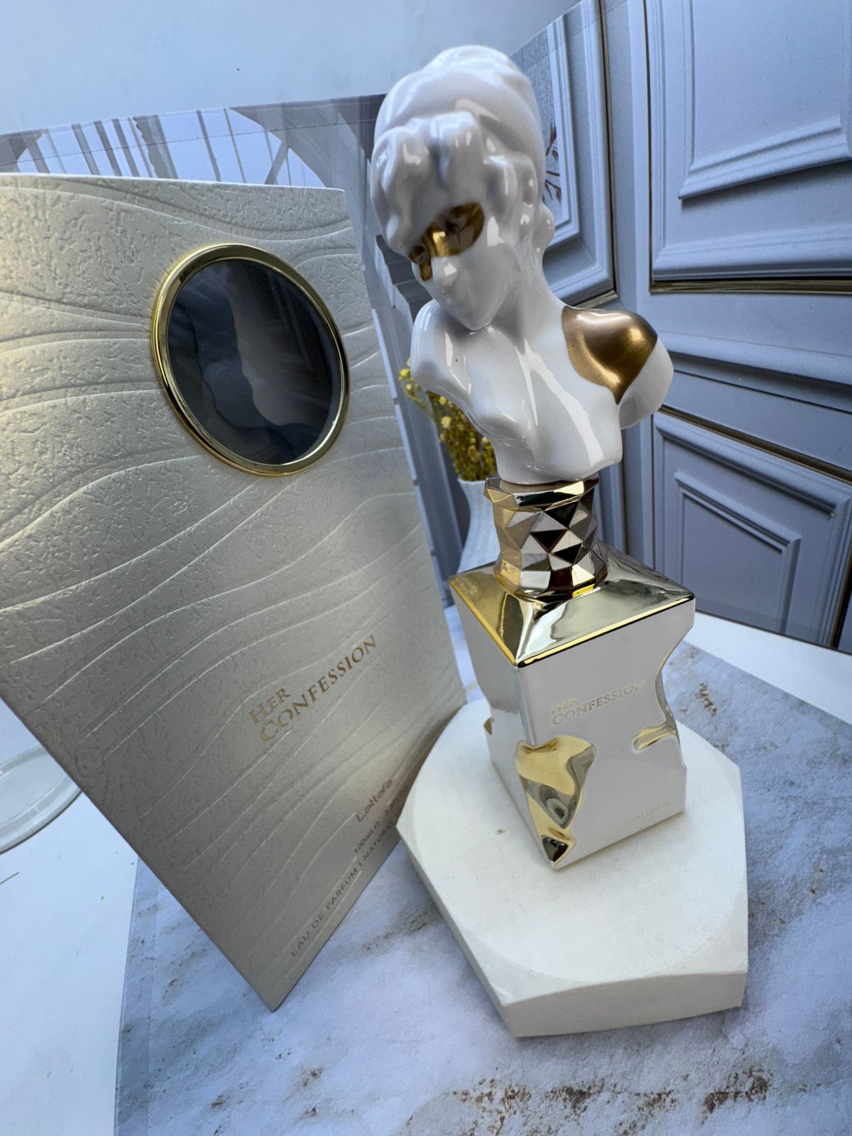 Miniatura 3 de PERFUME HER CONFESSION COFRE+PERFUMERO